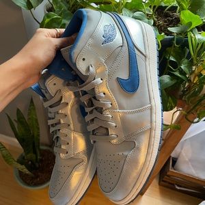 COPY - Nike Jordan 1 Mid Wolf Grey Sport Blue Sne…